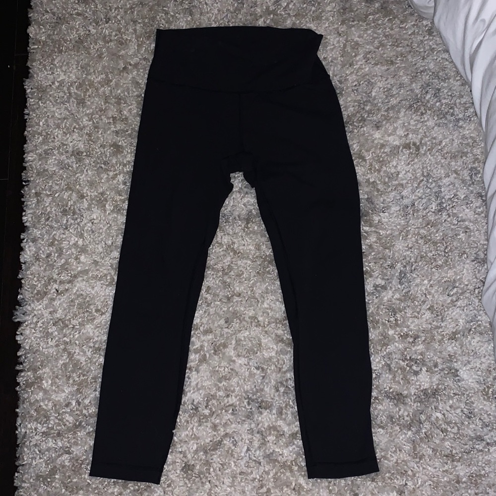 Classic black lululemon leggings